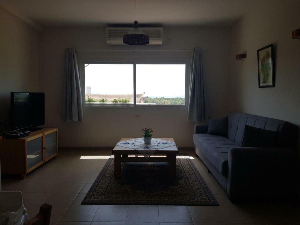 Bertha'S Coffee Apartment Afula Bagian luar foto