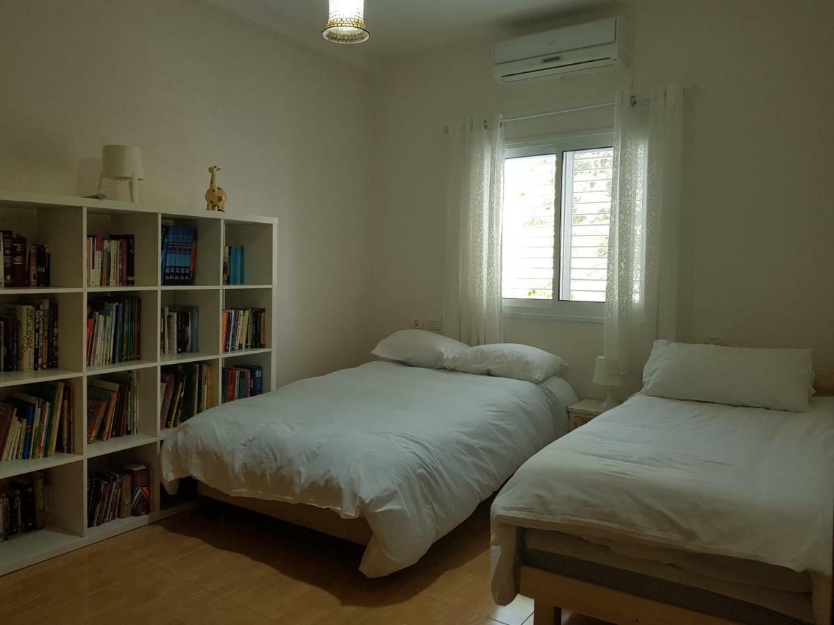 Bertha'S Coffee Apartment Afula Bagian luar foto